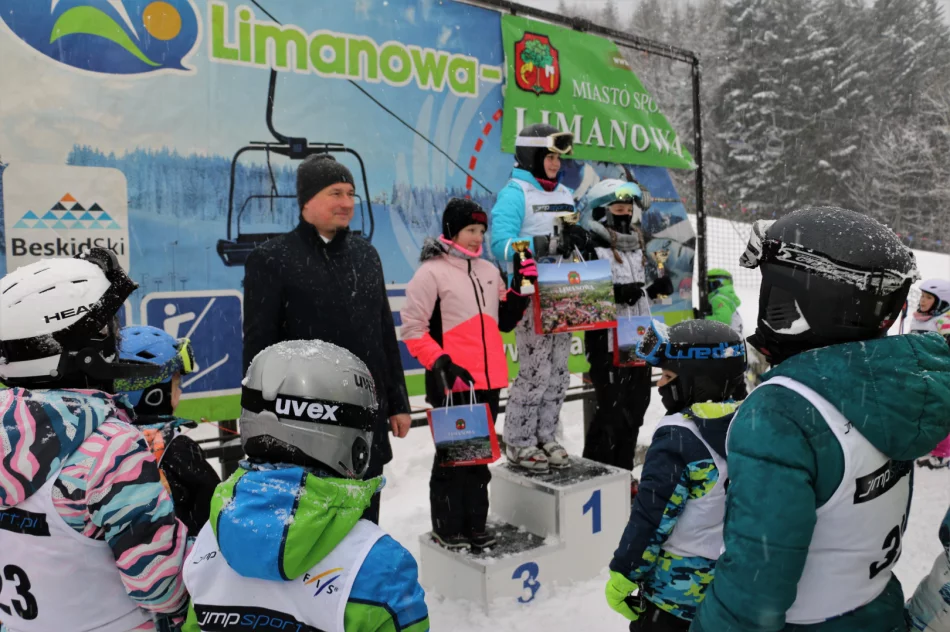  Odbył się SLALOM GIGANT o puchar Łysej Góry pod patronatem Burmistrza Miasta Limanowa - zdjęcie 6