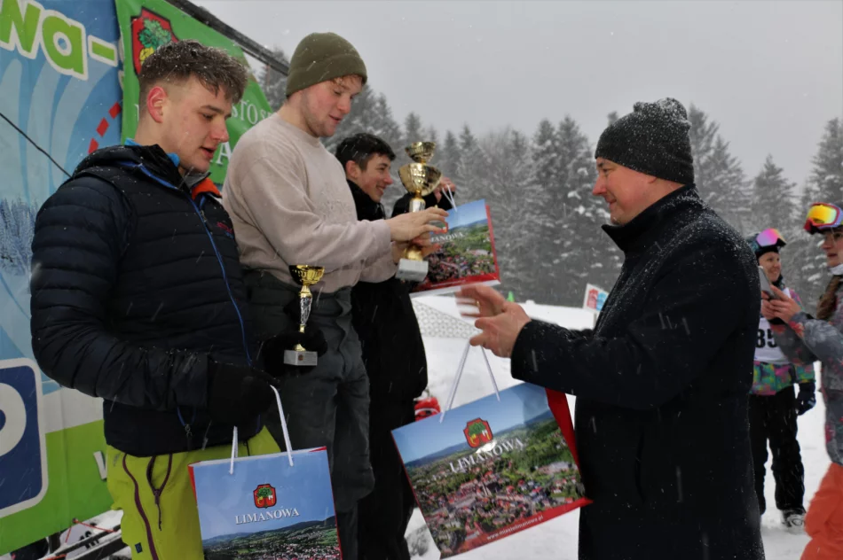  Odbył się SLALOM GIGANT o puchar Łysej Góry pod patronatem Burmistrza Miasta Limanowa - zdjęcie 7