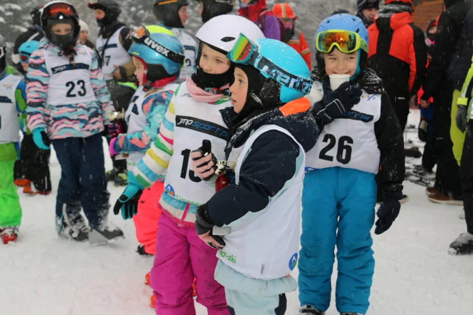  Odbył się SLALOM GIGANT o puchar Łysej Góry pod patronatem Burmistrza Miasta Limanowa - zdjęcie 10