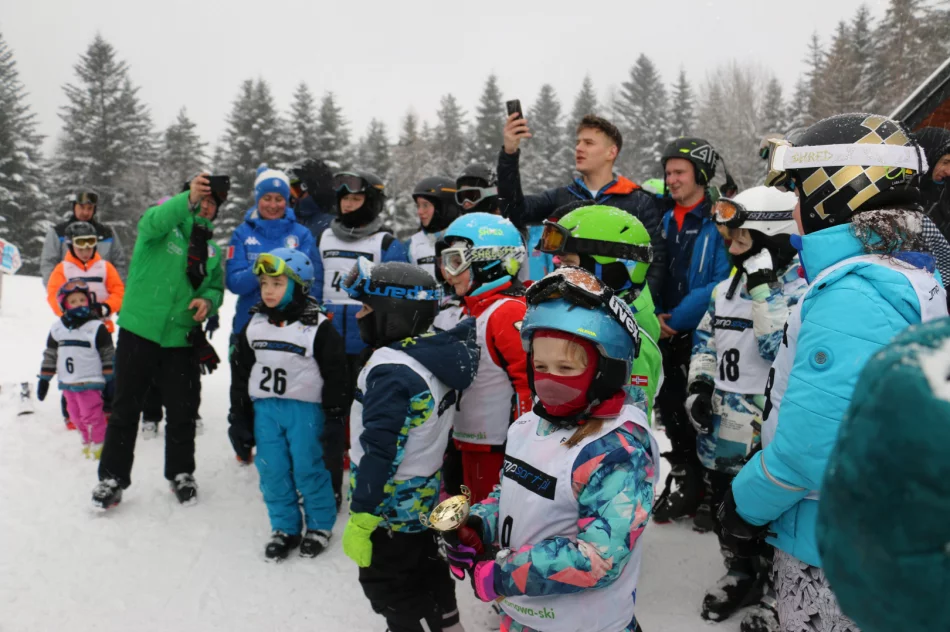  Odbył się SLALOM GIGANT o puchar Łysej Góry pod patronatem Burmistrza Miasta Limanowa - zdjęcie 12