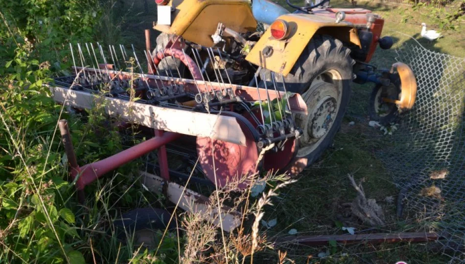 Staczający się traktor uderzył w sąsiada - zdjęcie 1