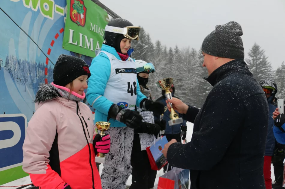 Blisko 100 osób rywalizowało na stoku - zdjęcie 6