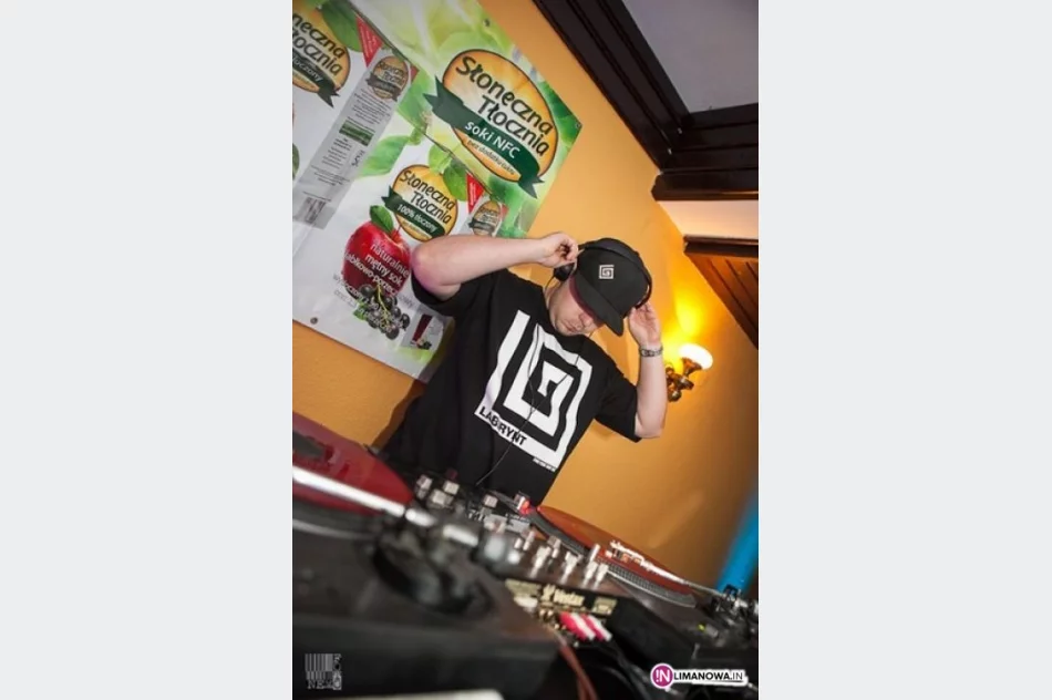 350 osób na piątkowym koncercie 3W - zdjęcie 4