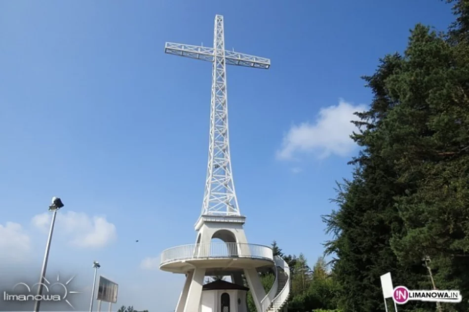 Sprawcy dewastacji Krzyża zatrzymani - zdjęcie 2