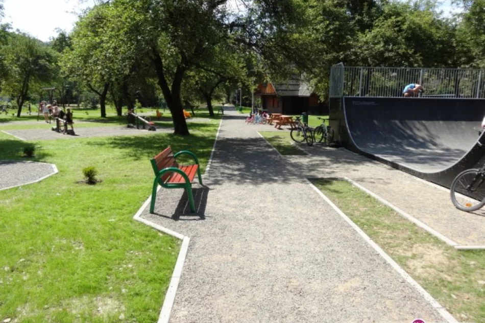 Laskowa ma Park Rekreacji - zdjęcie 3