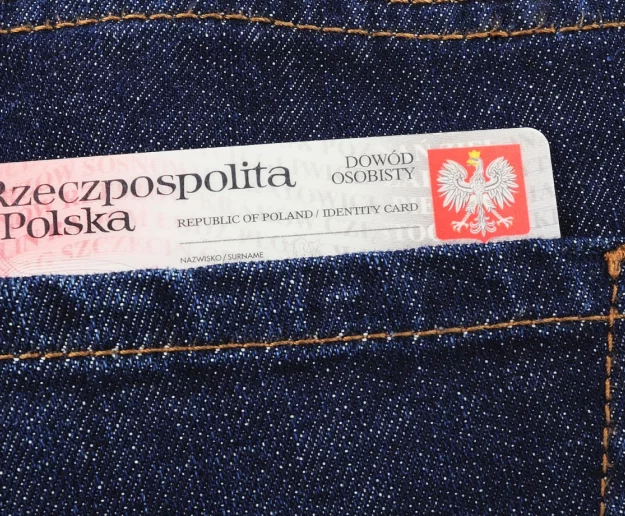 Użytkownicy, którzy do środy nie zalogowali się do mObywatela muszą przywrócić ważność dokumentów - zdjęcie główne