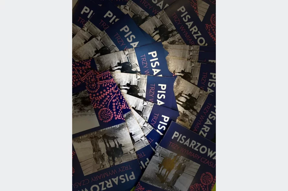 Oficjalne otwarcie wystawy „Pisarzowa – trzy wymiary czasu”  - zdjęcie 7