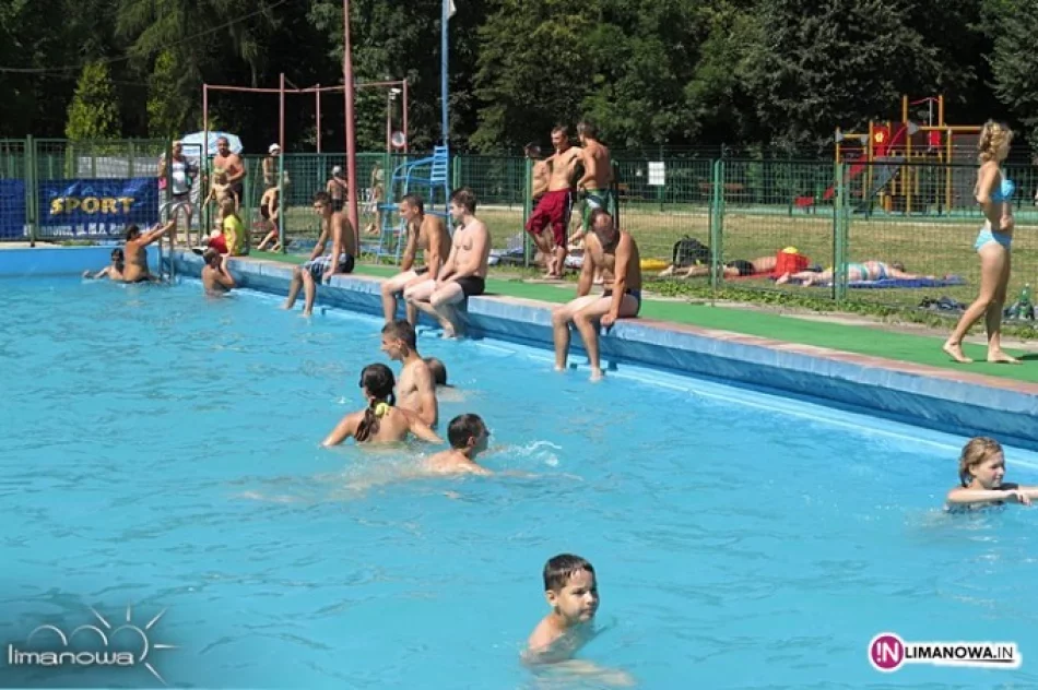 Duża popularność bezpłatnego basenu - zdjęcie 2