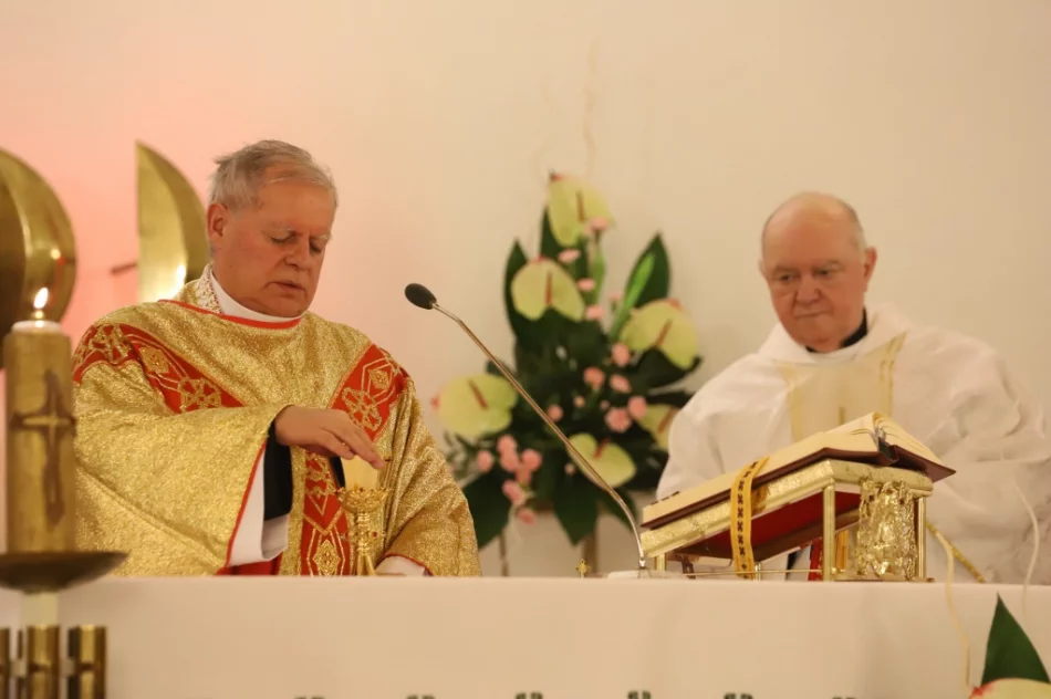 Biskup podczas peregrynacji ikony: każdy z nas takiej łaski potrzebuje - zdjęcie 19