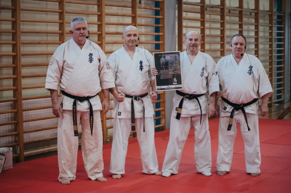 Karatecy z całego województwa spotkali się na Limanowszczyźnie - zdjęcie 5