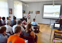 Transgraniczne przenikanie z e-bookiem - zdjęcie główne