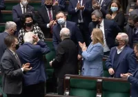 Dyskusja nad powołaniem posła do RPP. "Praktyk i specjalista" z sejmowej komisji? - zdjęcie główne