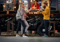 Food trucki zjadą się na weekend do centrum miejscowości - zdjęcie główne