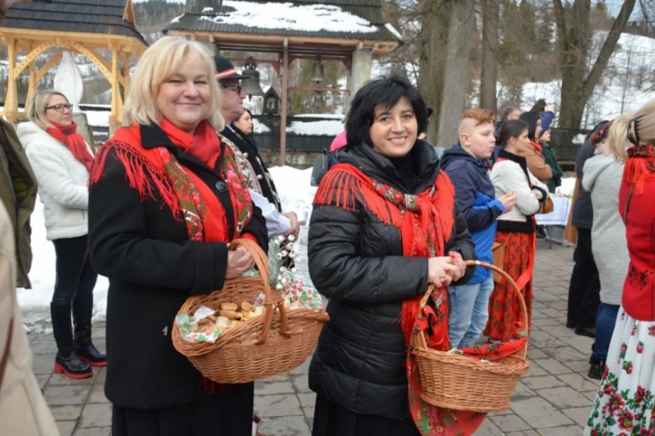 Zadbali o wyjątkową oprawę Mszy św. i lokalne rękodzieło - zdjęcie 17