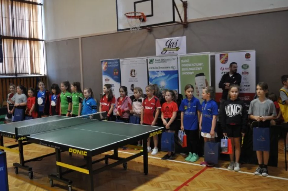 Maciej Syktus z UKS Płomień Limanowa najlepszy w III Wojewódzkim Turnieju Klasyfikacyjnym Żaków - zdjęcie 11