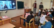 Uczniowie i nauczyciele ZSP nr 4 w Limanowej spotkali się z Pierwszą Damą Agatą Kornhauser-Dudą - zdjęcie 5