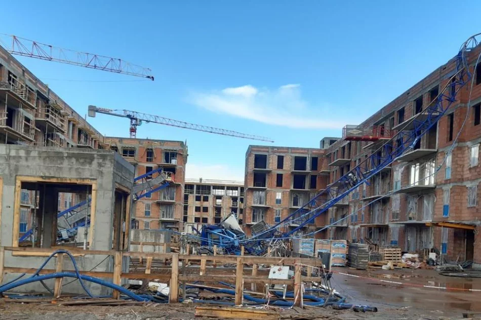 Dwie osoby nie żyją (nagranie upadającego dźwigu). W całej Małopolsce będą kontrole - zdjęcie 6