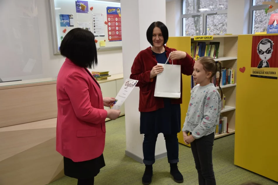W MBP w Limanowej podsumowano konkurs „Tobie książko, przyrzekamy!” - zdjęcie 8