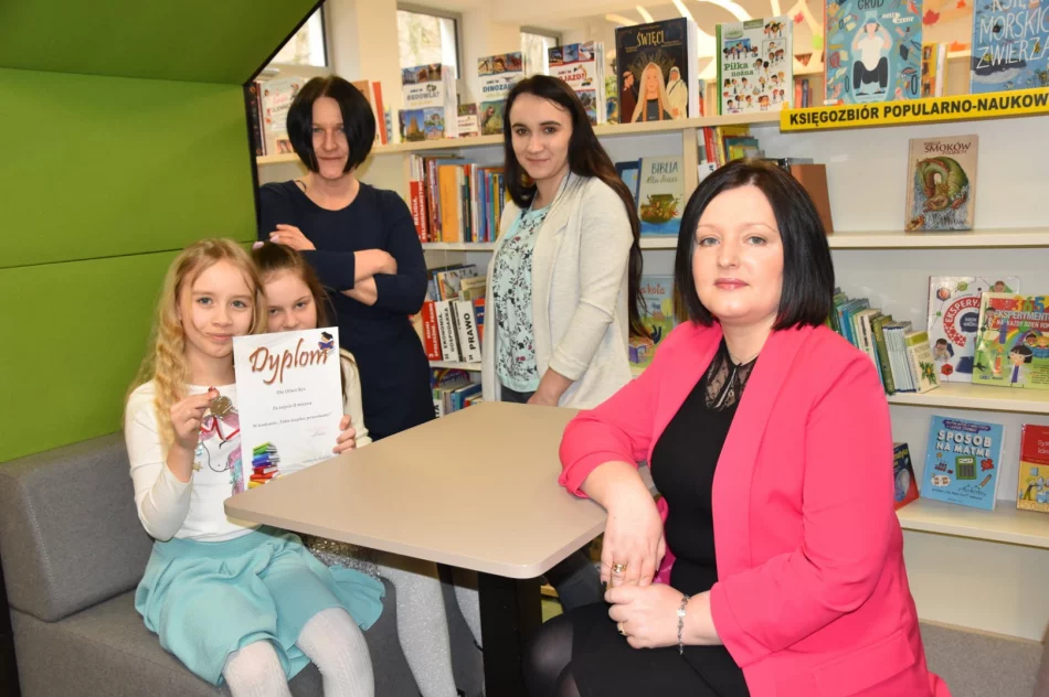 W MBP w Limanowej podsumowano konkurs „Tobie książko, przyrzekamy!” - zdjęcie 15