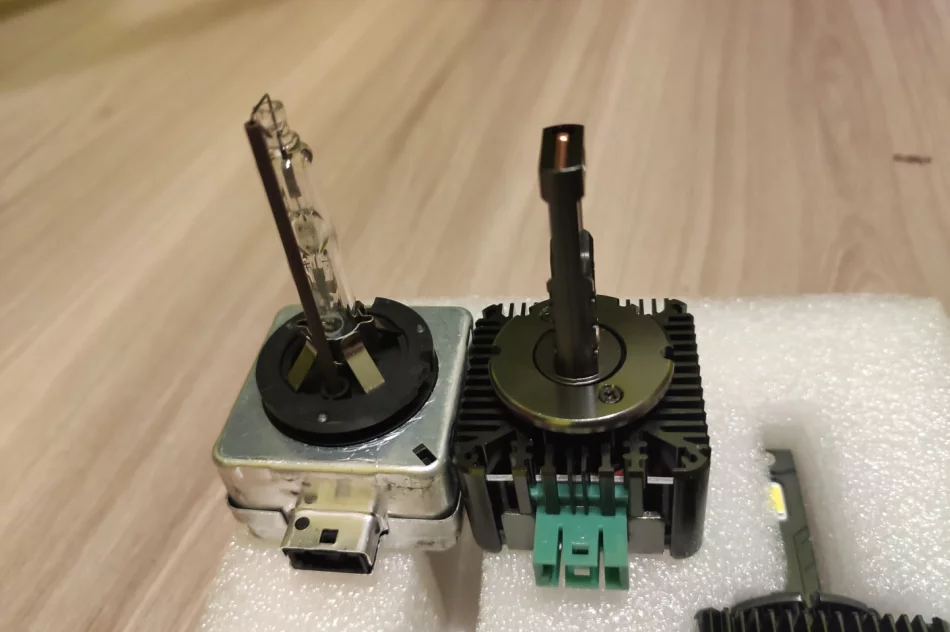 2x ŻAROWKI XENON D3S LED ŻARÓWKA KSENON CANBUS SUPER JASNE - zdjęcie 3