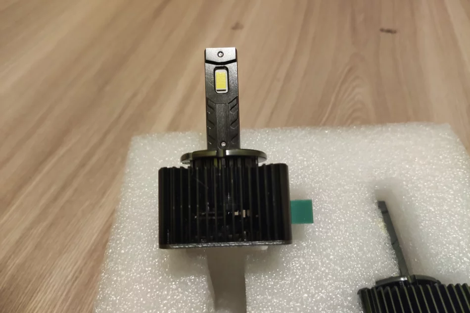 2x ŻAROWKI XENON D3S LED ŻARÓWKA KSENON CANBUS SUPER JASNE - zdjęcie 4