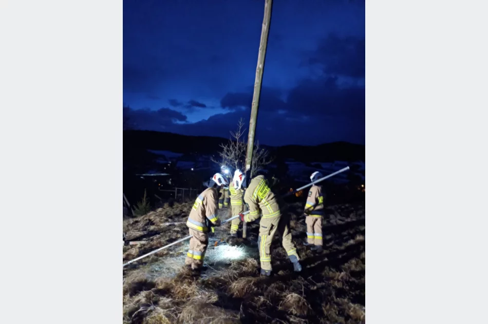 Wichury w powiecie: łącznie 78 zdarzeń, uszkodzonych 27 budynków - zdjęcie 12