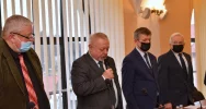 Ślubowanie na sesji: były wójt został radnym - zdjęcie 2