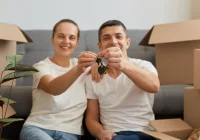 Kredyty we franku coraz bardziej ciążą niektórym frankowiczom - zdjęcie główne