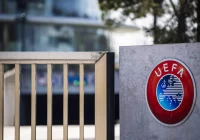 UEFA odebrała Rosji finał LM, mecze drużyn z tego kraju i Ukrainy na neutralnym terenie - zdjęcie główne
