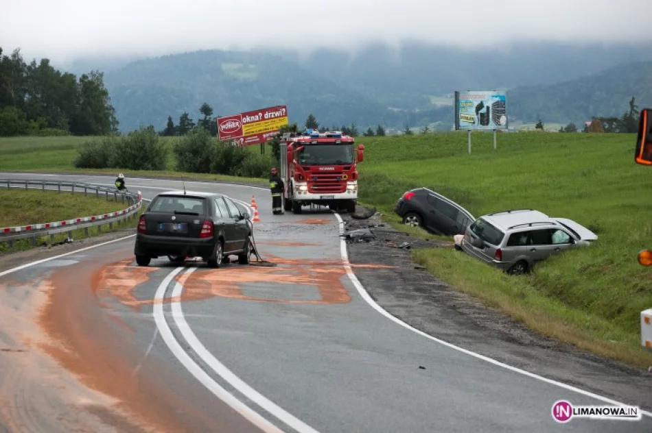 Wypadek trzech samochodów - zdjęcie 4