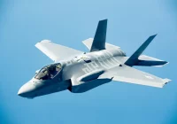 Supernowoczesny myśliwiec nad Limanowszczyzną - zdjęcie główne