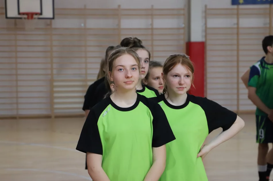 Mordarka i Pasierbiec Mistrzami Gminy Limanowa w koszykówce w ramach Igrzysk Młodzieży - zdjęcie 4