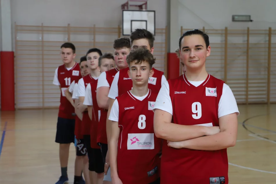 Mordarka i Pasierbiec Mistrzami Gminy Limanowa w koszykówce w ramach Igrzysk Młodzieży - zdjęcie 13