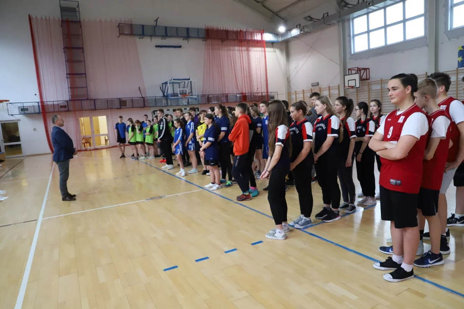 Mordarka i Pasierbiec Mistrzami Gminy Limanowa w koszykówce w ramach Igrzysk Młodzieży - zdjęcie 14