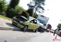 Zderzenie 3 pojazdów. 1 osoba poszkodowana - zdjęcie główne