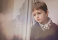 Rozmawiać z dzieckiem o wojnie? - zdjęcie główne
