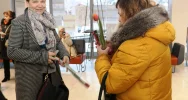 Kwiaty i koncert muzyki country dla mieszkanek miasta - zdjęcie 4