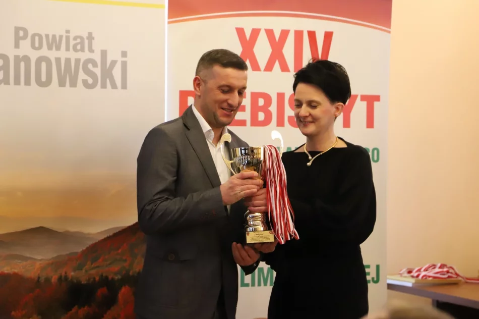 Podsumowanie XXIV Plebiscytu na najpopularniejszego piłkarza i trenera Ziemi Limanowskiej 2021 - zdjęcie 2