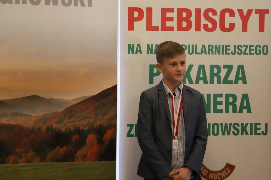 Podsumowanie XXIV Plebiscytu na najpopularniejszego piłkarza i trenera Ziemi Limanowskiej 2021 - zdjęcie 3