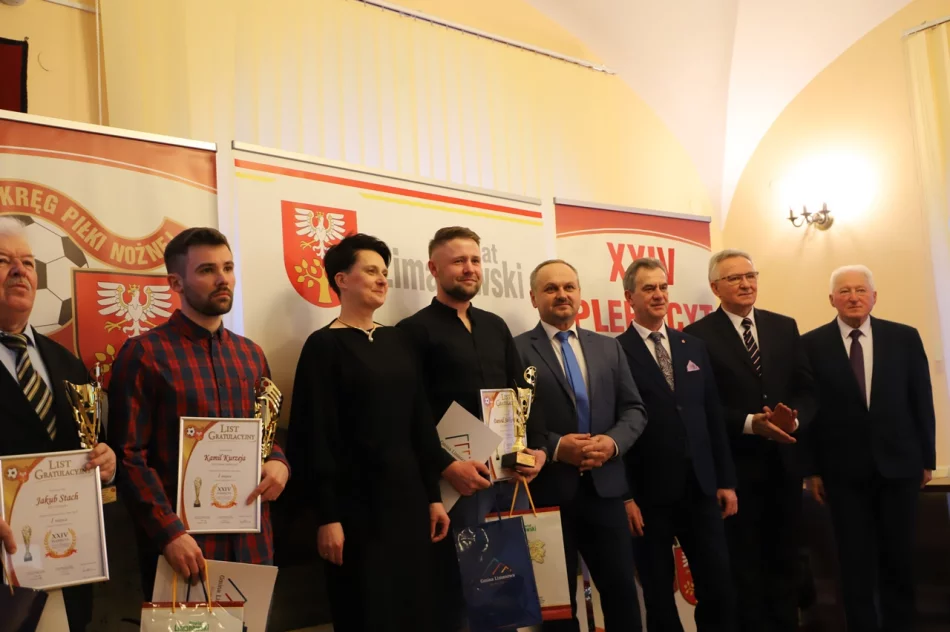 Podsumowanie XXIV Plebiscytu na najpopularniejszego piłkarza i trenera Ziemi Limanowskiej 2021 - zdjęcie 16