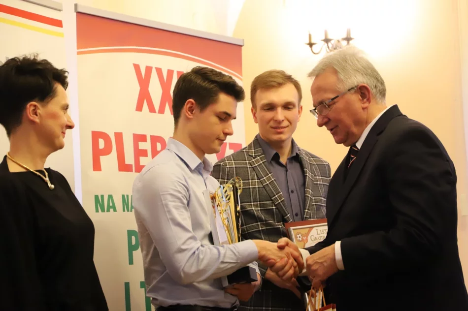 Podsumowanie XXIV Plebiscytu na najpopularniejszego piłkarza i trenera Ziemi Limanowskiej 2021 - zdjęcie 19