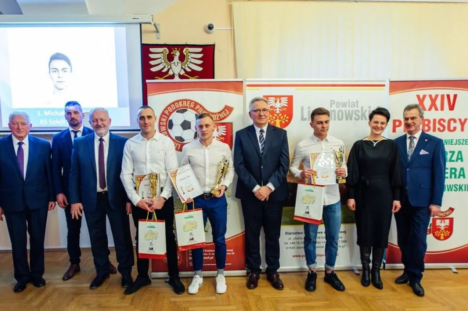 Piłkarze, trenerzy i działacze sportowi z Miasta Limanowa nagrodzeni w Plebiscycie Podokręgu Piłki Nożnej - zdjęcie 14