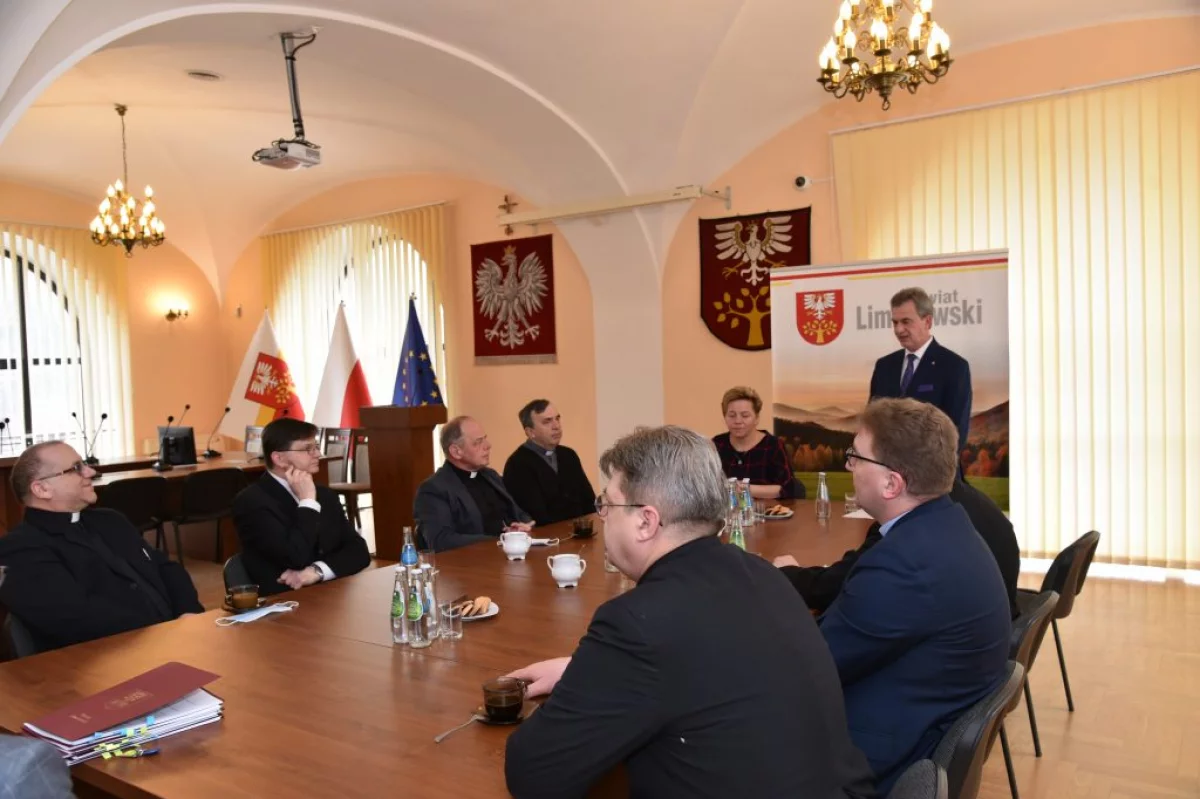 Umowy na dofinansowanie do zabytków podpisane