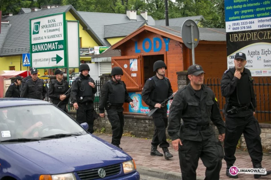 Napad na bank, padały strzały (ćwiczenia) - zdjęcie 2