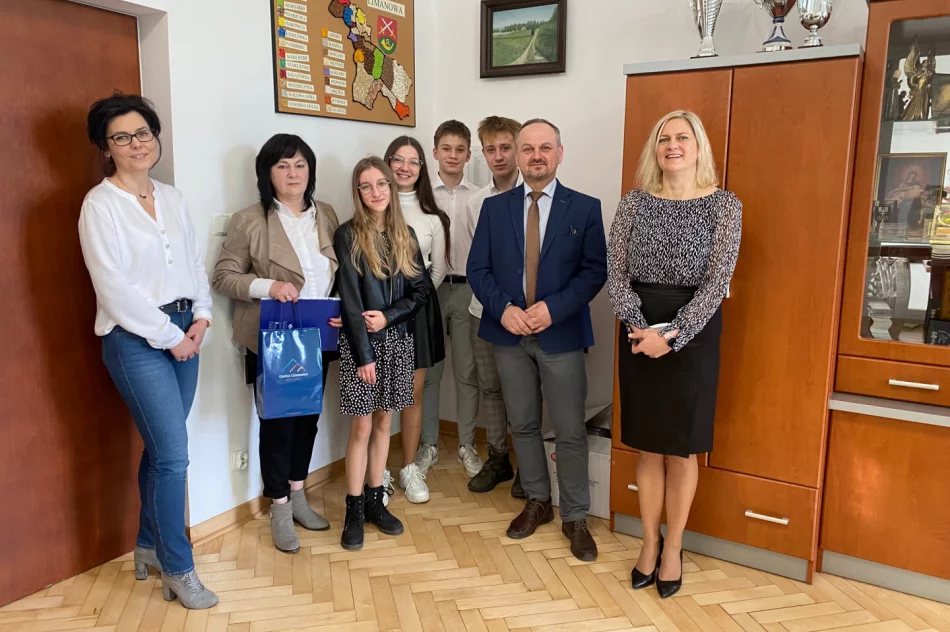 „Projektanci edukacji” z wizytą w urzędzie  - zdjęcie 3