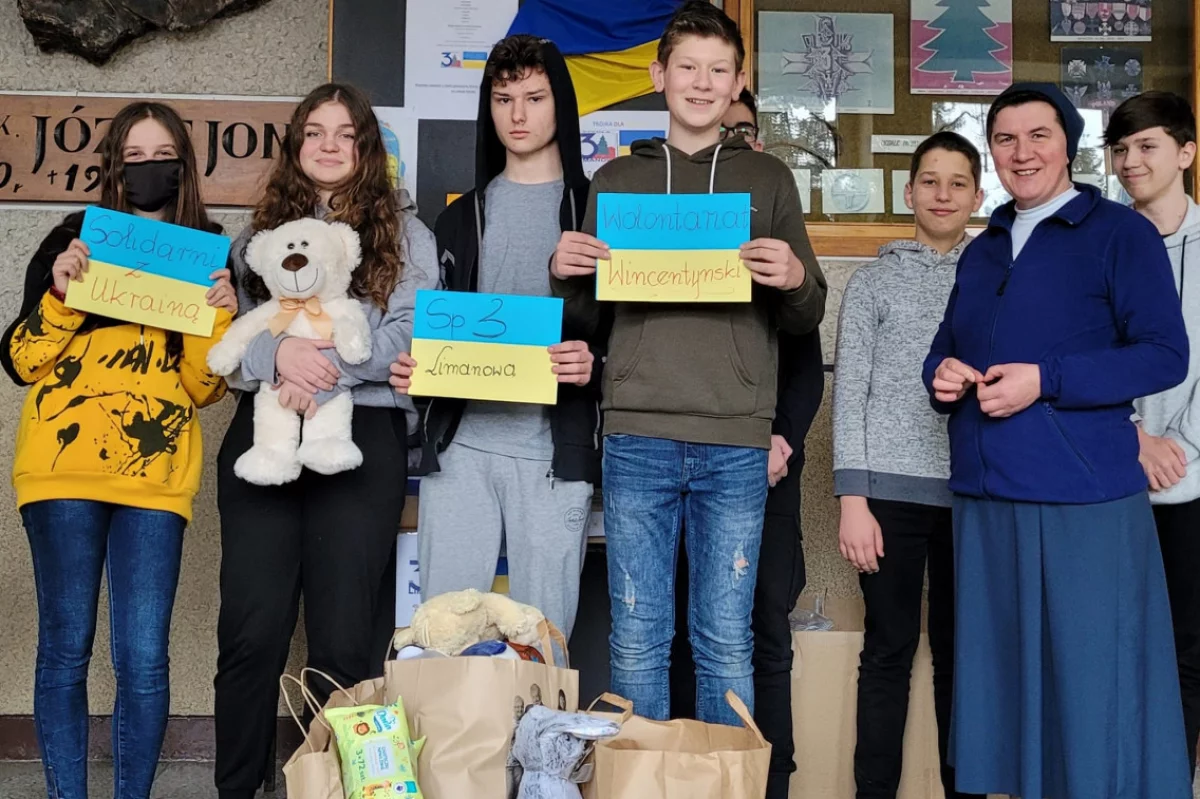 Akcje pomocy Ukrainie w miejskich szkołach