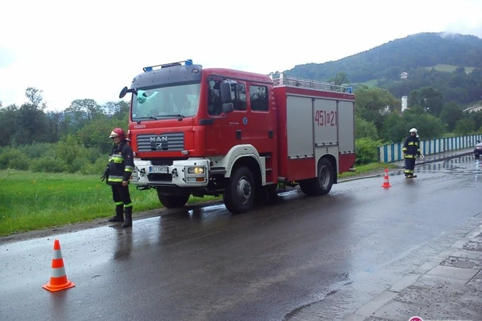 Cztery osoby poszkodowane - zdjęcie 4