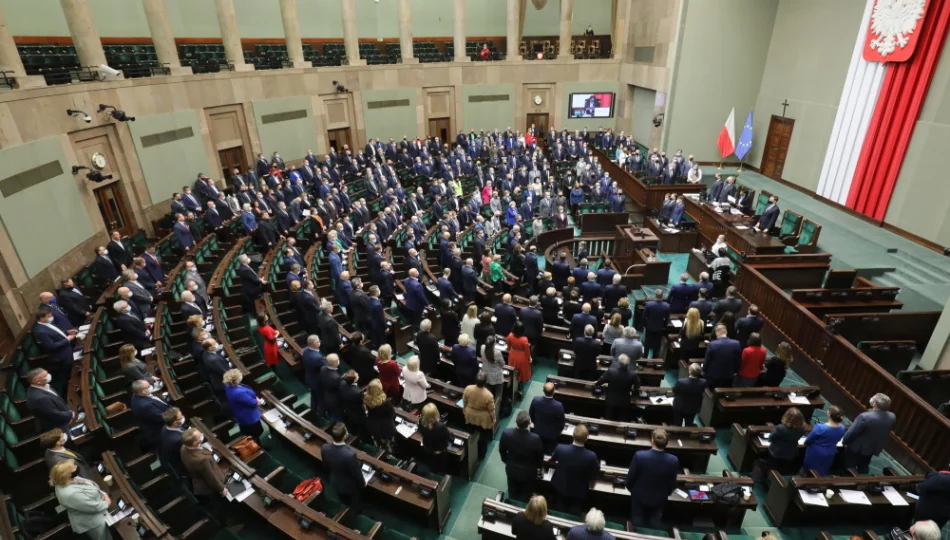 Ustawa o pomocy przyjęta. Świadczenie (40 zł dziennie) tylko przez 60 dni - zdjęcie 1