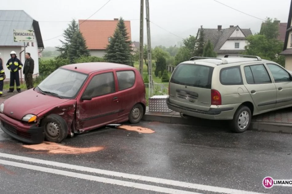 Wypadek, kolizje i przygniecenie balem - zdjęcie 4