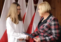 "Młoda felietonistka" z Limanowszczyzny nagrodzona przez Barbarę Nowak - zdjęcie główne